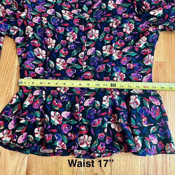 Vintage 90sNipon Boutique 2 piece navy floral blouse skirt set 100% silk sz 14 - Picture 12 of 14